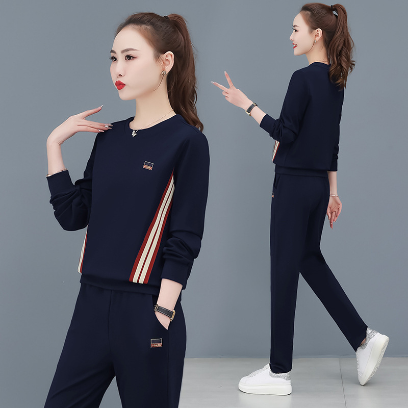 Spring and autumn round neck sweater and pants sports suit women's autumn large two-piece set 070/  S82310025