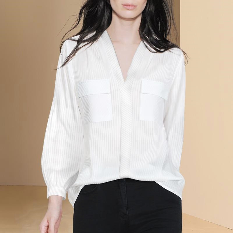 Striped white shirt Women's autumn temperament V-neck 9/4 sleeve loose casual shirt 068/ 982A0108