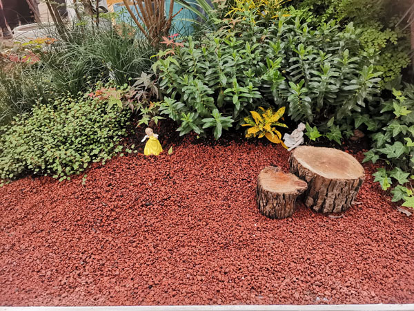 Red Pumice / Lava gravels