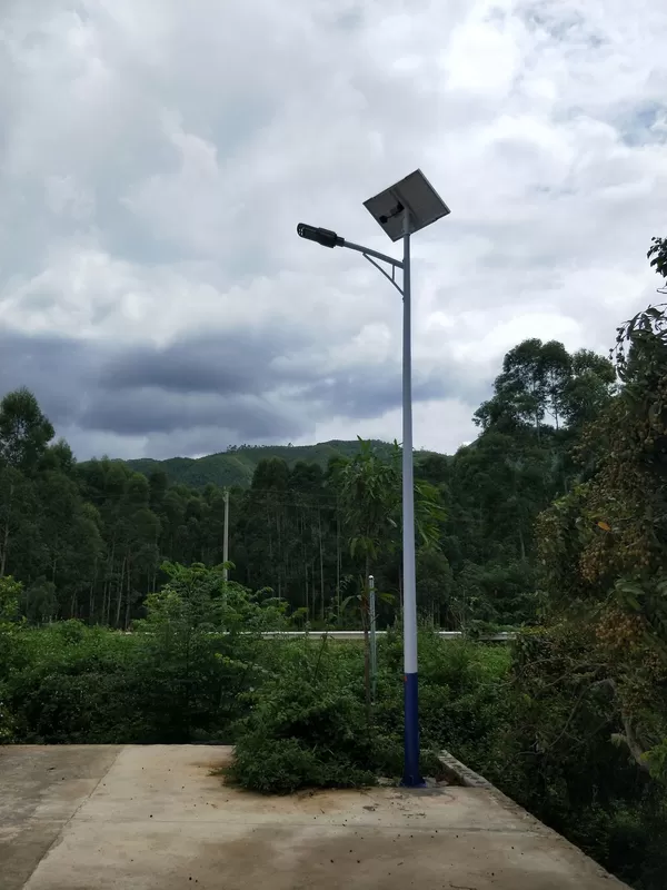 CE Rohs High Power Integrated Solar Led Street Light Ip65 30w Solar Power Street Light