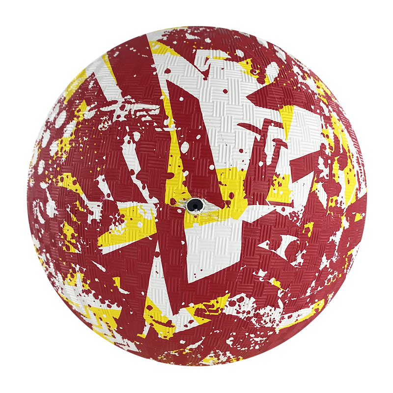 Customized logo Size 8.5 Inch Playground Ball-ueeshop