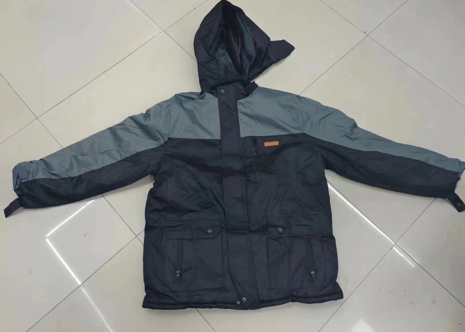 Clearance sale- Men's Windproof And Warm Pocket Invisible Zipper Hiking Puffer Hooded Jackets