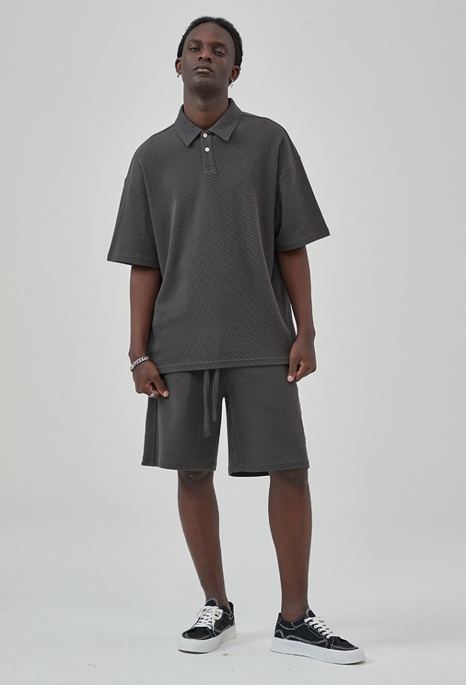 GrogeousBen  Unisex Breathable diamond pattern waffle grid shorts set. Loose casual top with wide-leg shorts.