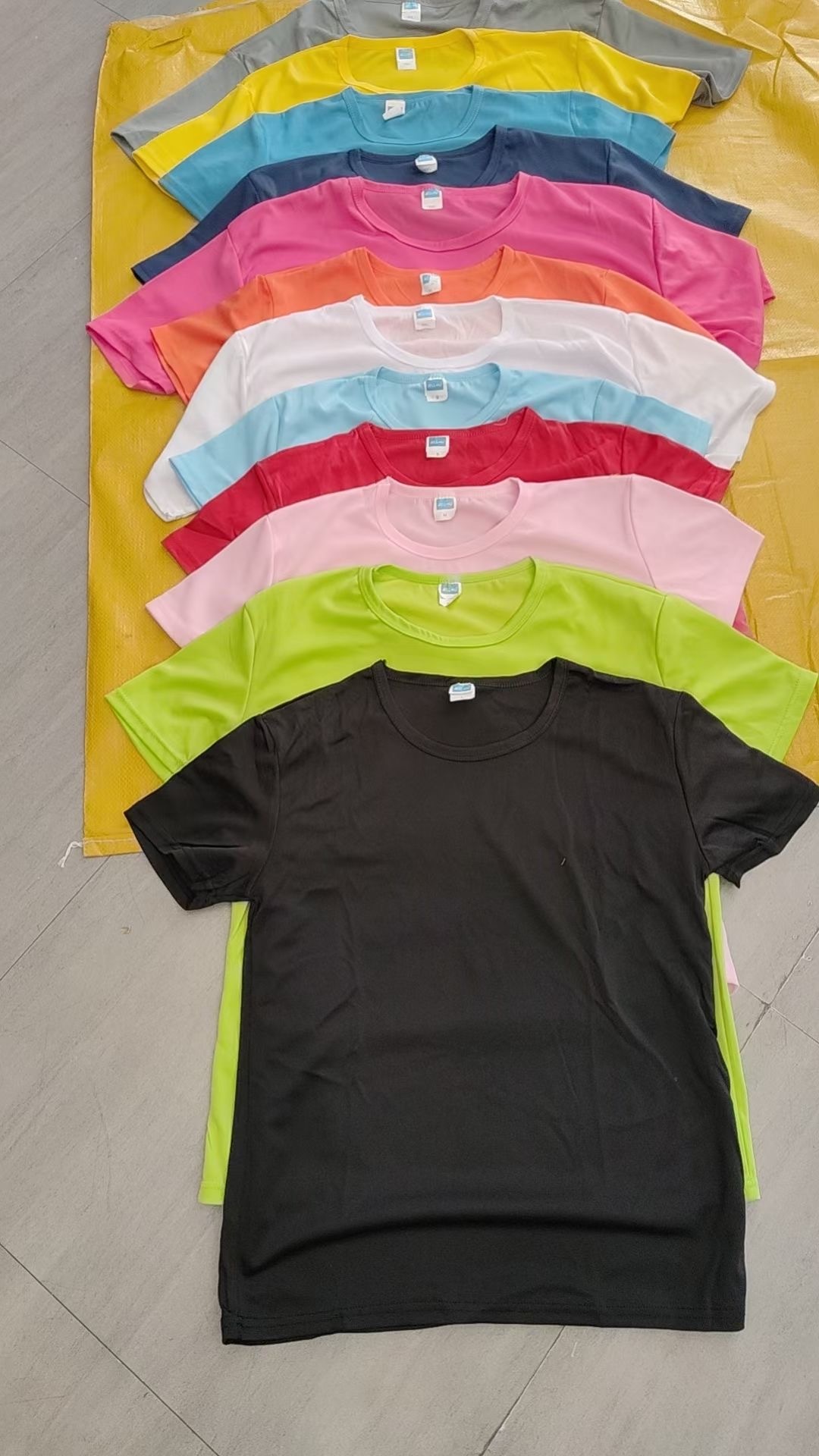 Clearance sale-  Men's Best Quality Round Neck Sport T shirt Gym Jerseys Fitness Shirt Trainer Running T shirt Men Breathable Sportswear