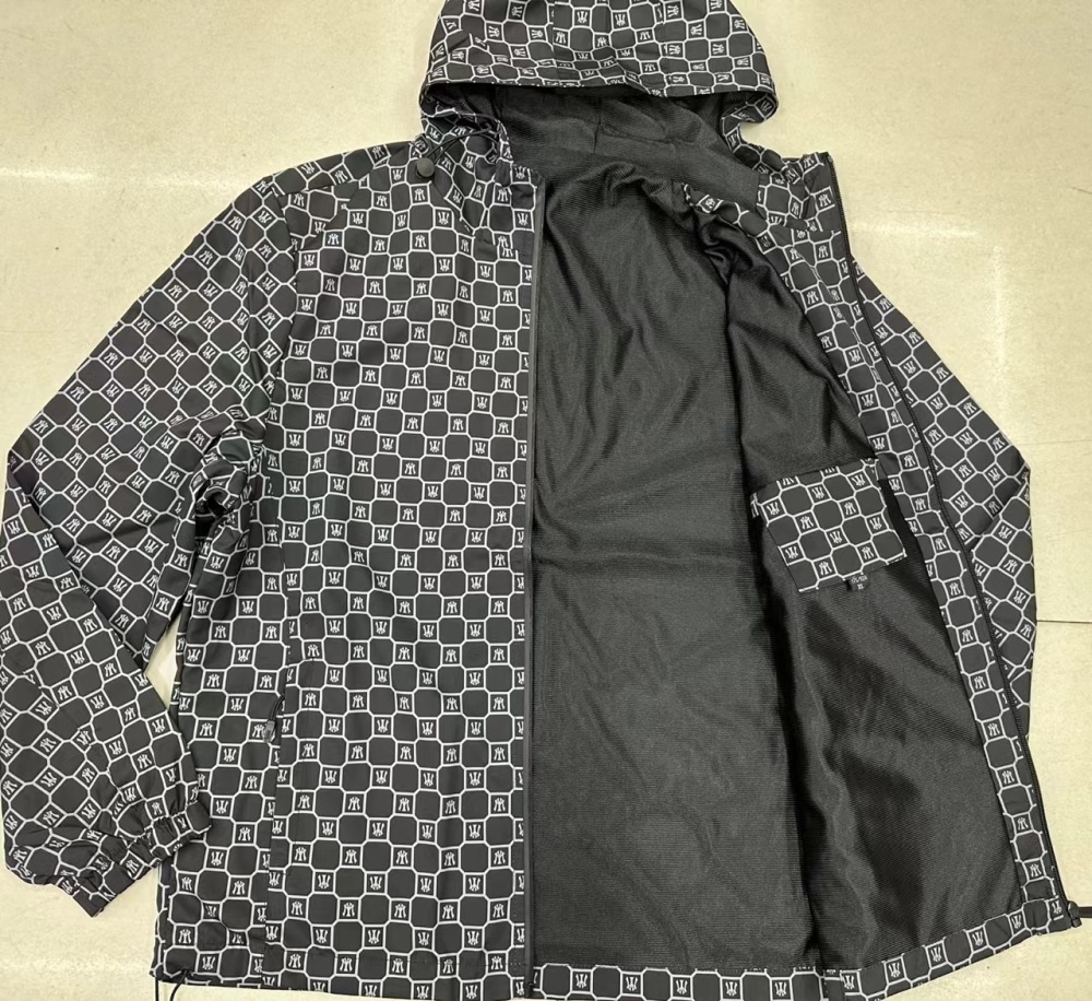 Clearance sale-  Men's  high Quality OEM Stander Collar With Unisex Size Waterproof Lightweight Windbreaker Jacket Mens Blank Windbreaker