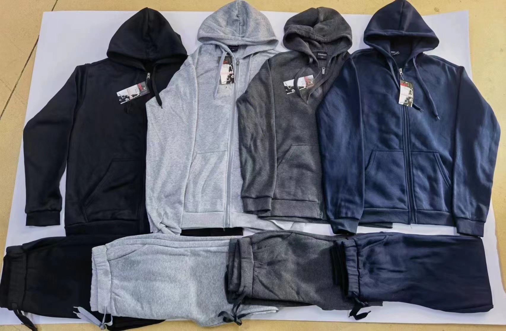 Clearance sale-  Men's  Two Piece Men Tracksuits Custom Navy Blue Color Zipper Hoodie and Trousers Plain Oversized Winter Man Tracksuits Sets