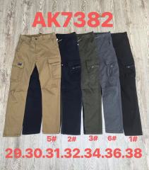 AK7382