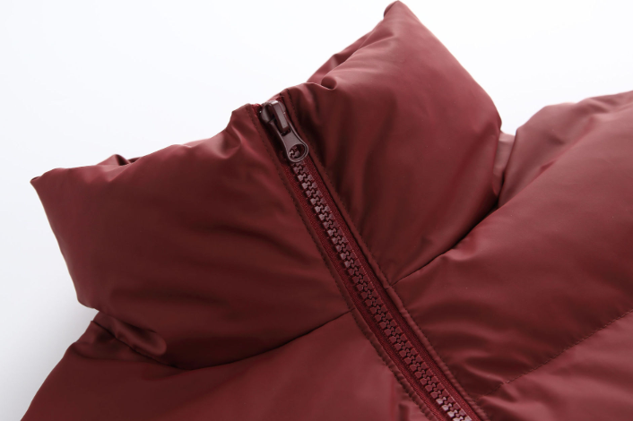GrogeousBen 2024 New American Style Trendy Solid Color Stand Collar Kenedo Style Men's Winter Down Jacket for Cold Protection.