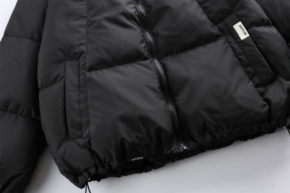 GrogeousBen 2025 Trendy Winter Collection 90 White Duck Down Stand Collar Short Down Jacket for Men Color Block Letter Print Casual.