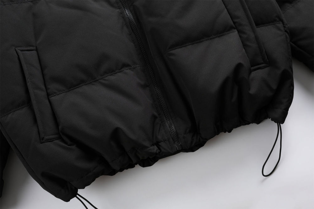 GrogeousBen 2025 Trendy Winter Collection 90 White Duck Down Stand Collar Short Down Jacket for Men Color Block Letter Print Casual.