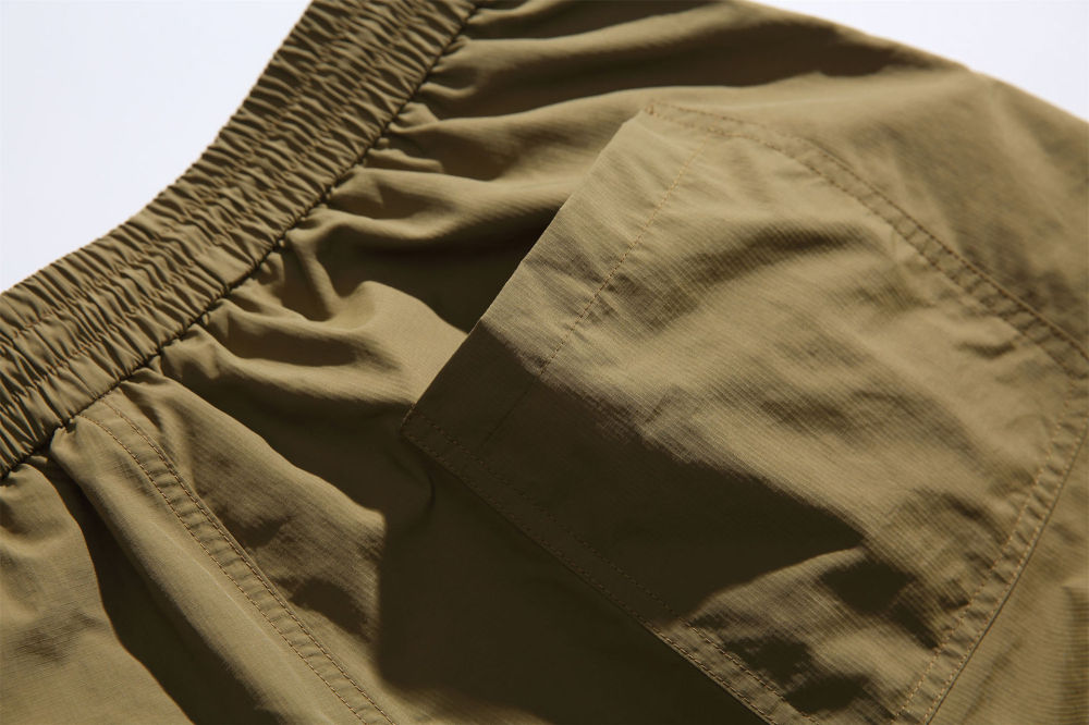 GorgeousBen 2025 Men's summer loose straight leg sports shorts with big pockets and drawstrings in American style