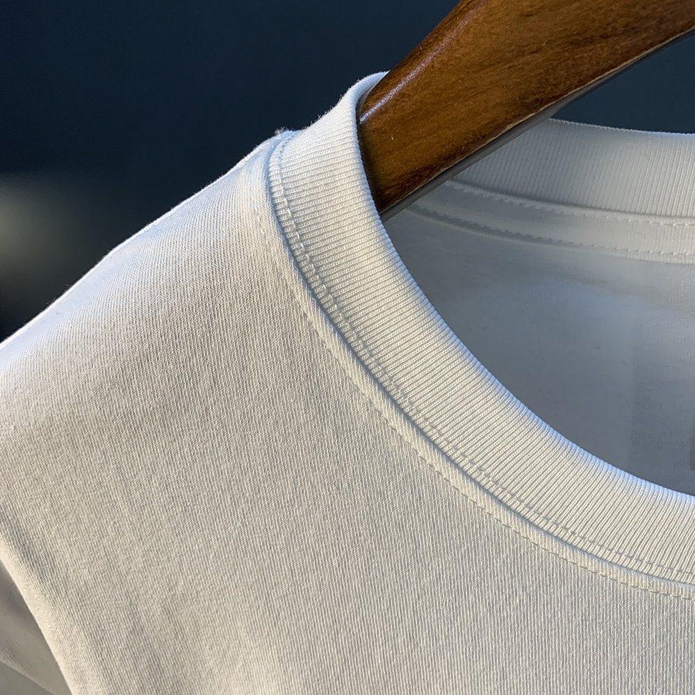 GorgeousBen Dingdang Cat Printed Short Sleeve T-shirt for Men in Summer 2025, Thin, Trendy and Comfortable Top, Round Neck Cartoon T-shirt for Men.