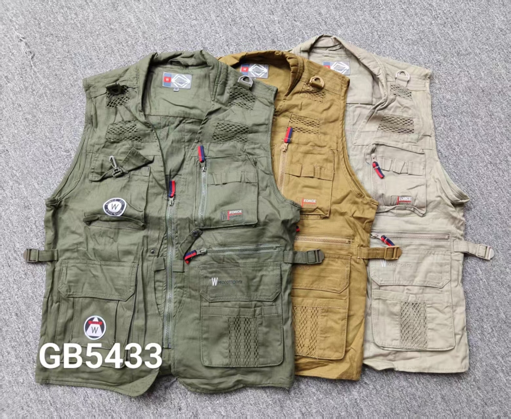 GorgeousBen Versatile and fashionable men's comfortable and breathable fabric, loose stock vest.
