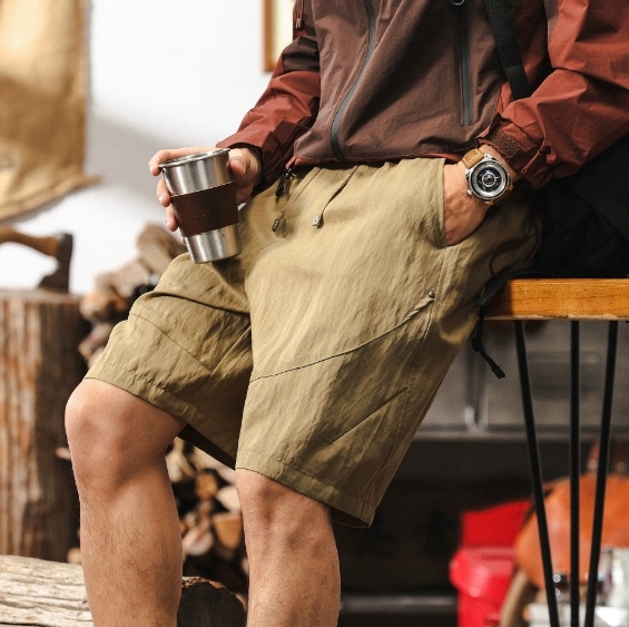 GorgeousBen Skin friendly and smooth Lyocell Tencel wrinkle resistant linen sports shorts men's summer loose thin cropped pants.