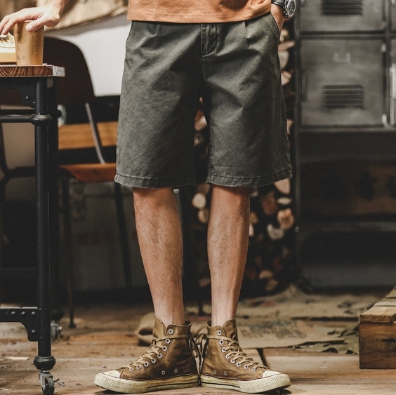 GorgeousBen American fashion brand short pants for men in summer, durable and casual workwear, 5-point pants for men, rugged and handsome, simple and casual mid length pants.