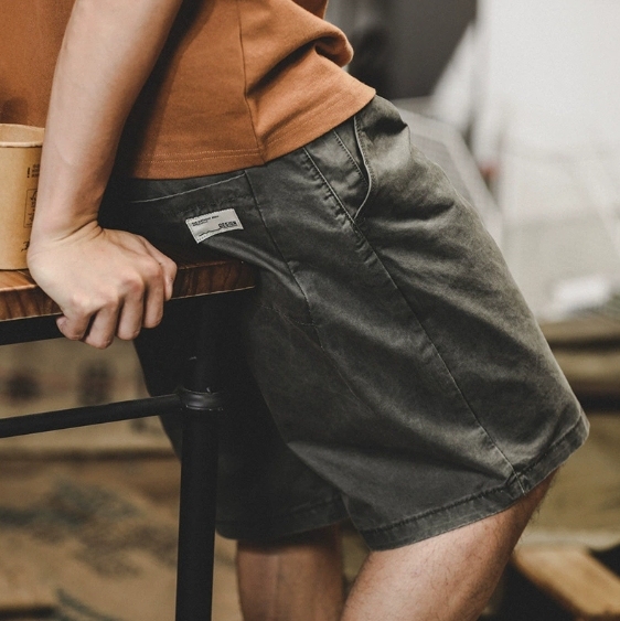 GorgeousBen American fashion brand short pants for men in summer, durable and casual workwear, 5-point pants for men, rugged and handsome, simple and casual mid length pants.