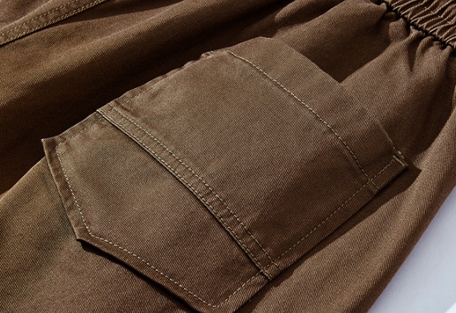 GorgeousBen American heavyweight retro workwear shorts for men in summer 2024, new loose oversized casual five inch mid length pants for men's fashion.