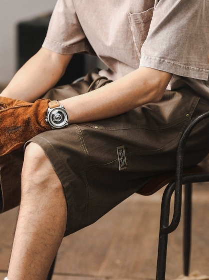 GorgeousBen American heavyweight retro workwear shorts for men in summer 2024, new loose oversized casual five inch mid length pants for men's fashion.