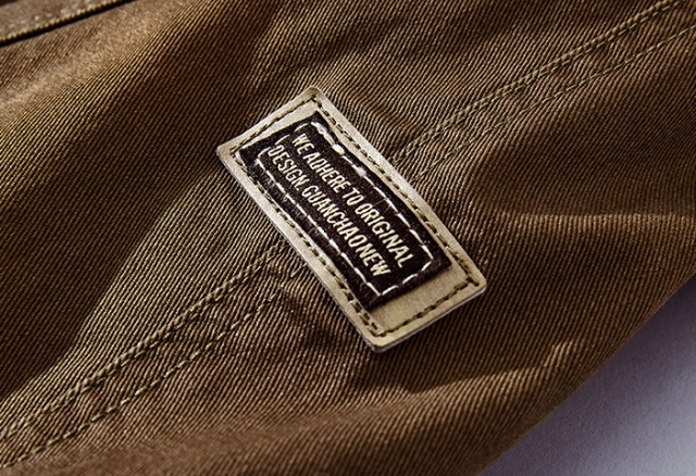 GorgeousBen American heavyweight retro workwear shorts for men in summer 2024, new loose oversized casual five inch mid length pants for men's fashion.