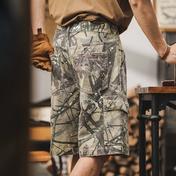 GorgeousBen American camouflage workwear shorts men's 2025 new loose oversized casual mid pants summer men's trendy brand five quarter pants.