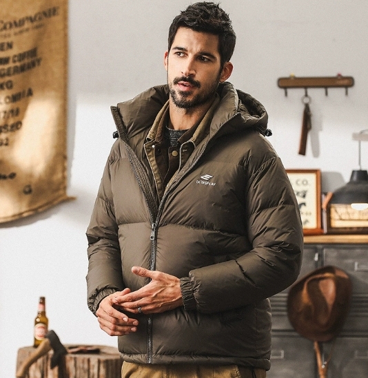 GorgeousBen American style high fluffy grey duck down down down jacket for men in winter, thick graphene warm bread jacket for outdoor leisure.