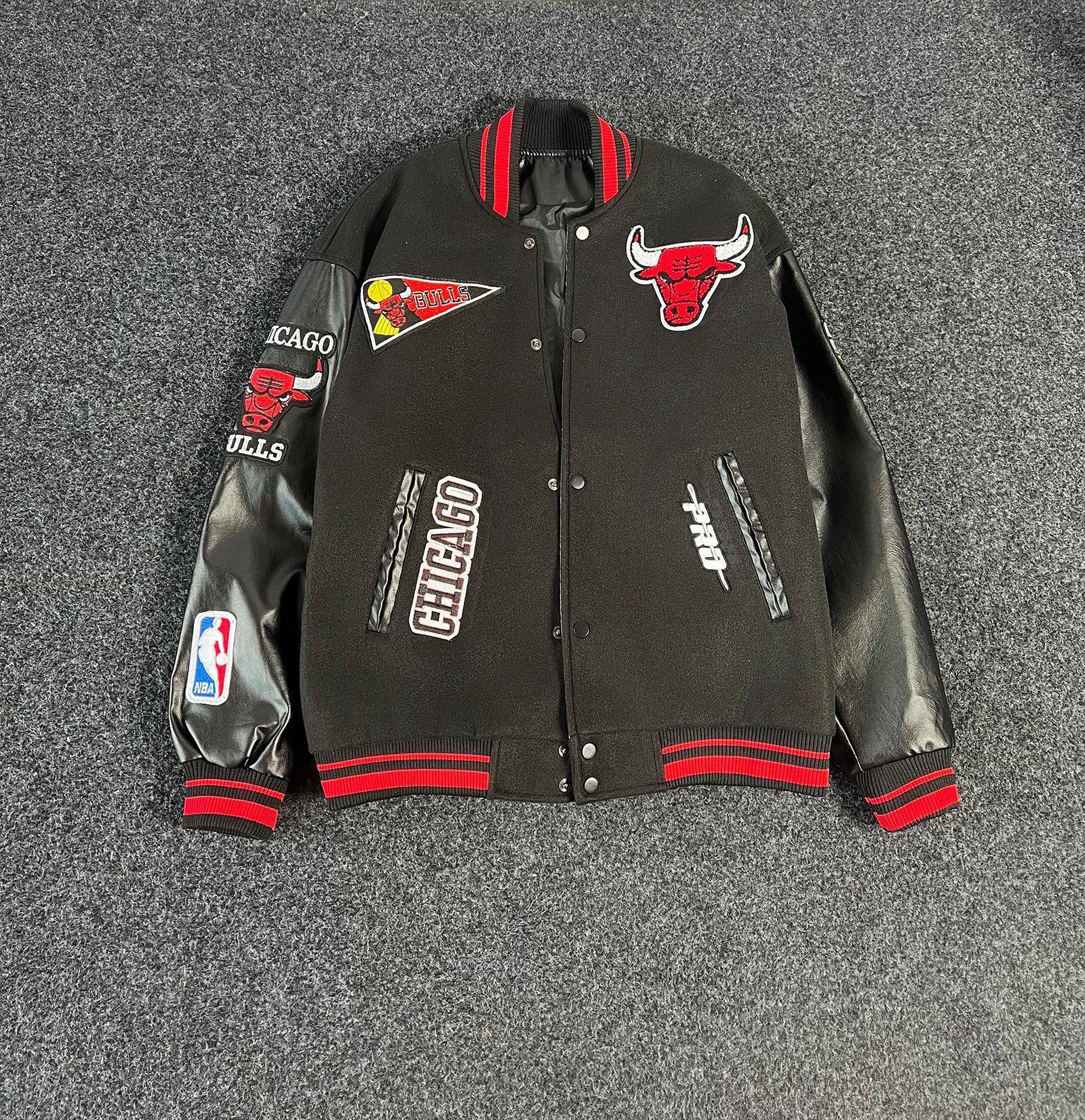 American high street men's fashion woolen baseball jacket, heavy embroidery, loose, retro flight suit coat for spring and autumn.