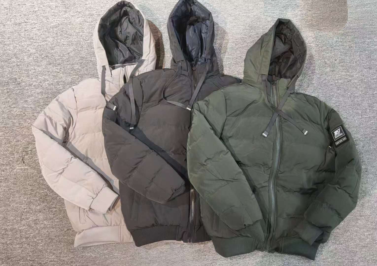 Read to ship- Men's cotton jacket with a hat; trendy, casual, handsome, versatile