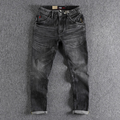 Ddark gray