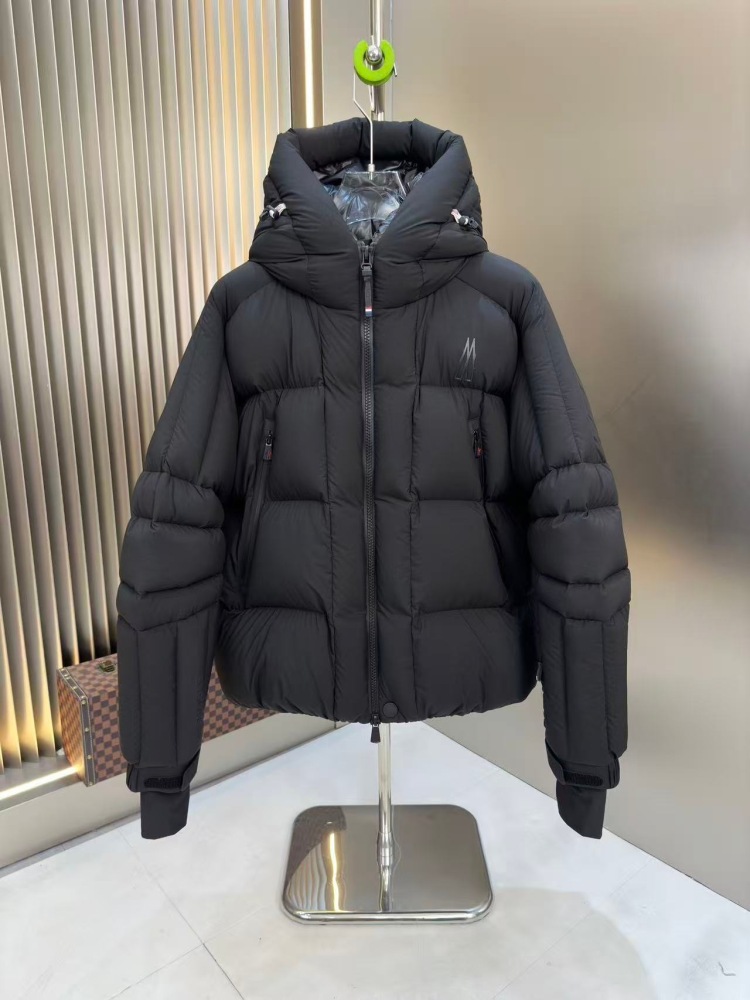 GorgeousBen Men's Detachable Hood Down Ski Jacket, 90% White Goose Down Fill, Winter Warm Windproof Waterproof Snow Coat