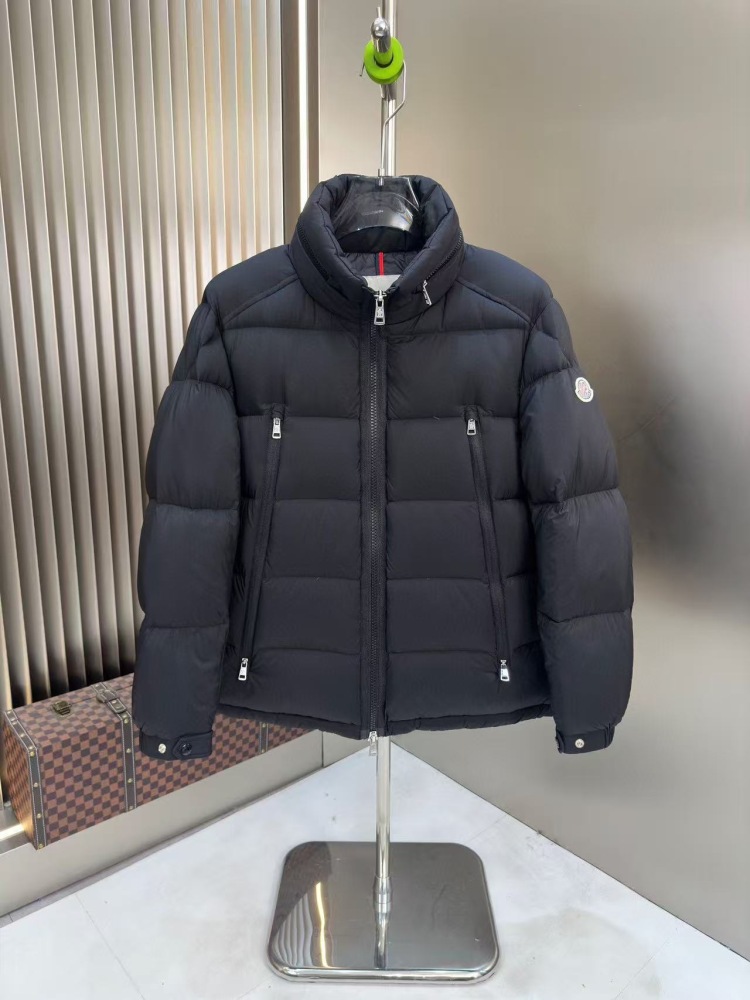 GorgeousBen 2025 New Men's Stand Collar Down Jacket - 90% White Duck Down Fill, Thickened Warm Winter Coat, Zipper Pockets Windproof Outerwear