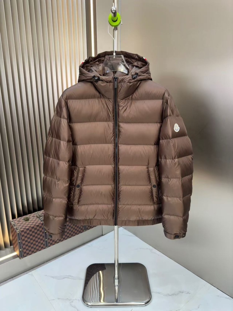 GorgeousBen 2025 New Women's Hooded Down Jacket - 90% White Duck Down Fill, Loose Fit Warm Winter Coat, Lightweight Puffer Coat for Women