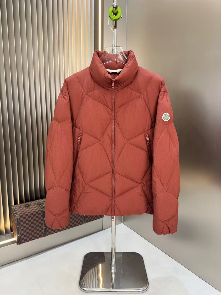 GorgeousBen 2025 New European and American Style Men's Stand Collar Quilted Down Jacket, 90% White Duck Down, Warm and Cold Resistant, High-End Short Down Coat