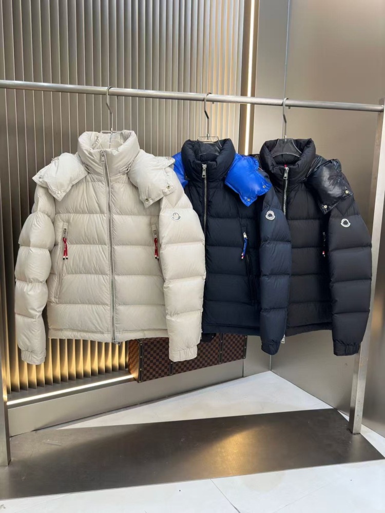 GorgeousBen 2025 New European & American Style Men's Hooded Down Jacket, 90% White Duck Down Fill, Warm Windproof Winter Coat