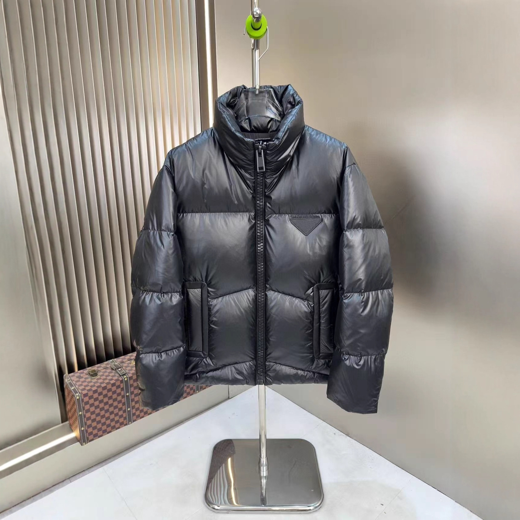 GorgeousBen 2025 European Style Men's Stand Collar Down Jacket, Premium 90% White Duck Down, Warm Windproof Winter Coat