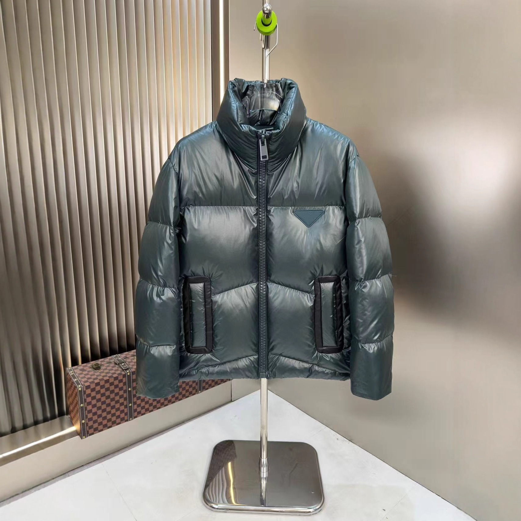 GorgeousBen 2025 European Style Men's Stand Collar Down Jacket, Premium 90% White Duck Down, Warm Windproof Winter Coat