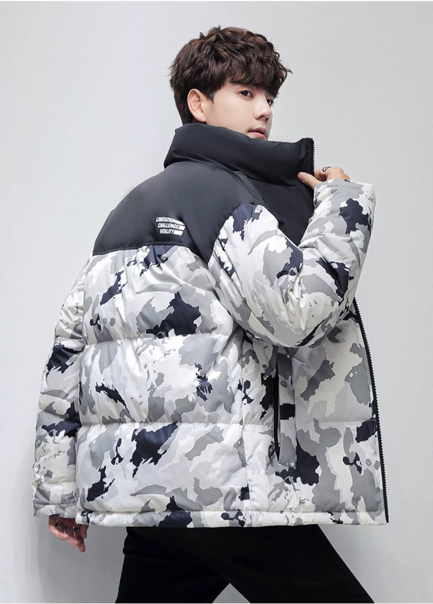 Unisex Down Jacket Fur Hood Duck Down Puffer Winter Jacket Light Puffer Plus Size Custom Nylon Fabric Down Jacket