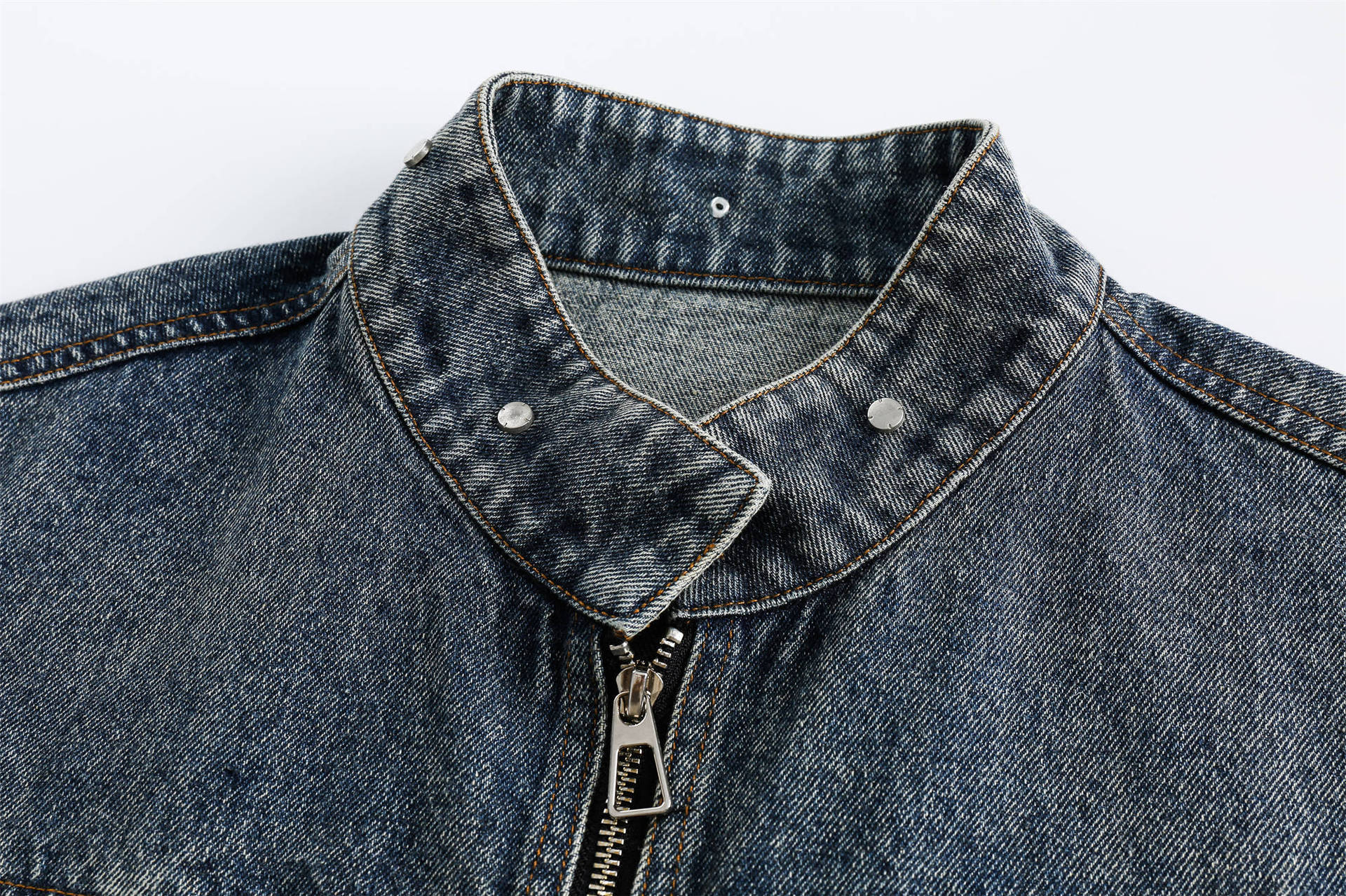 GorgeousBen   Unisex 2024 new retro vintage washed denim jacket for men and women, American loose fit trendy casual couple jacket.