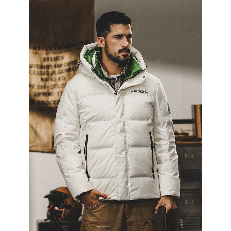 GrogeousBen  Men's Short hooded down jacket for men, American style outdoor leisure skiing down jacket for winter.
