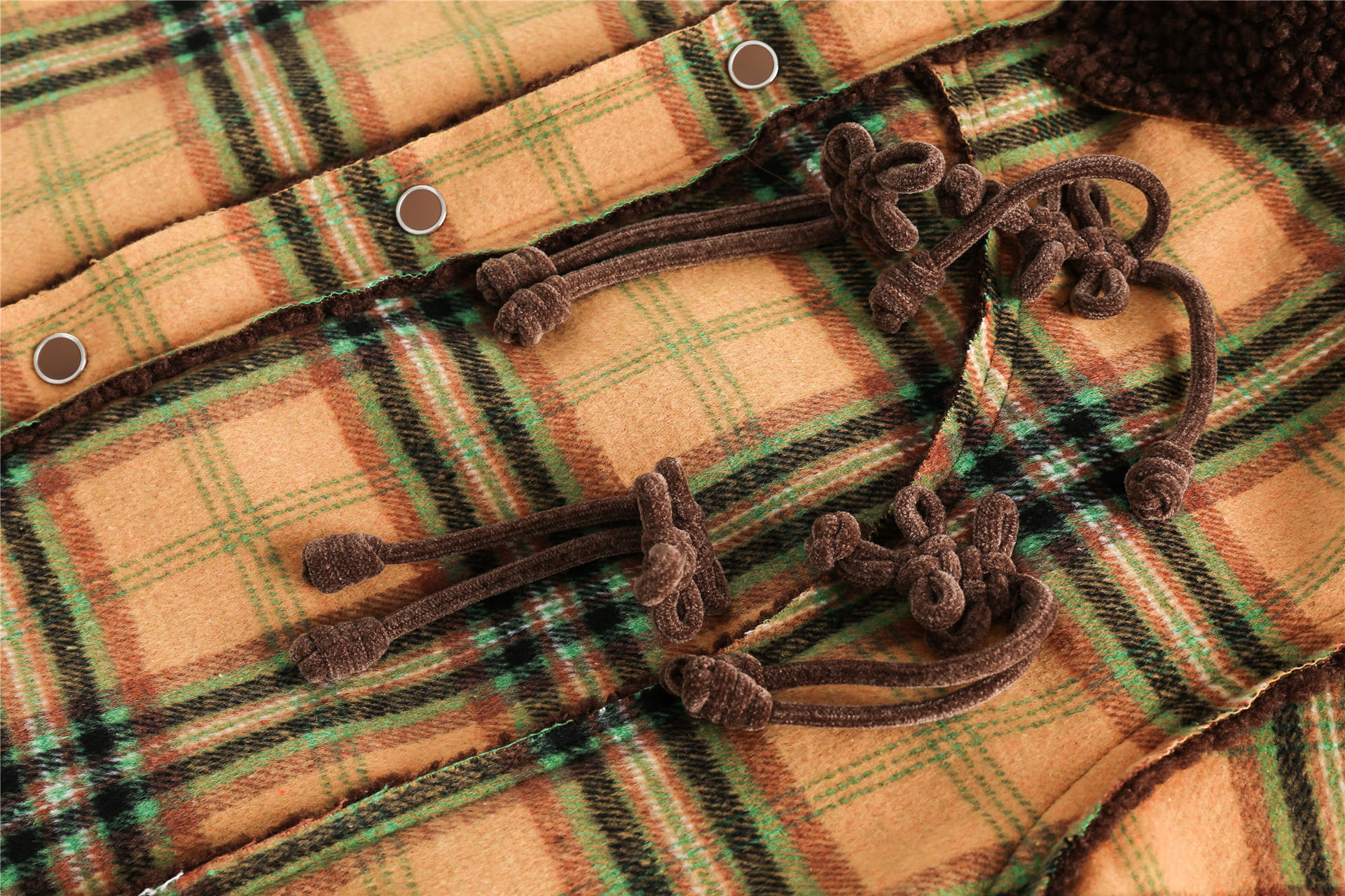 GorgeousBen  Unisex  American style plaid lamb wool coat for men and women, with a winter design, loose fit, and added warmth and thickness.