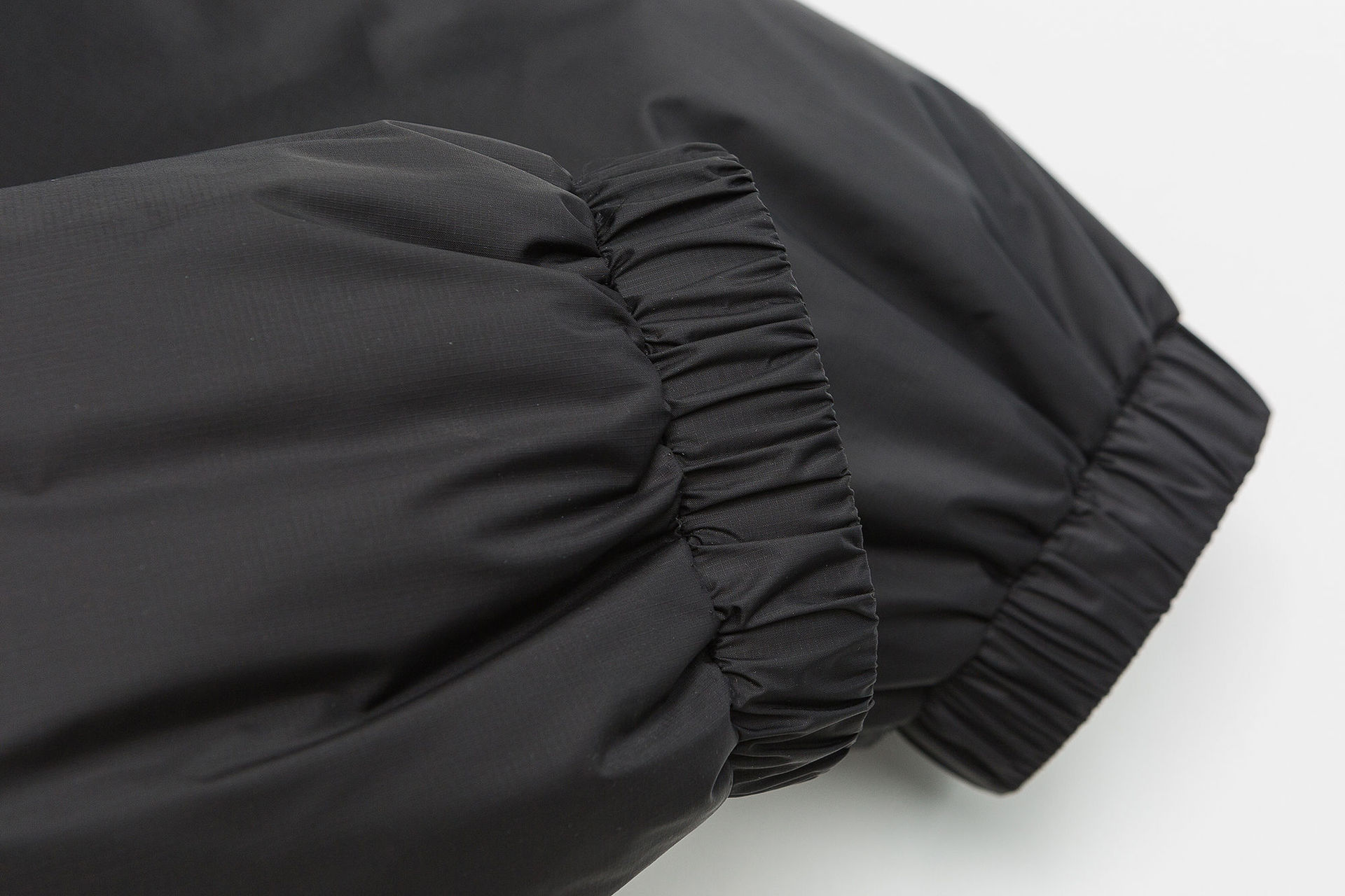 GrogeousBen   2025New Thickened Warm Down Jacket for Men and Women; Winter Loose Couple's Bread Clothing Winter Apparel.