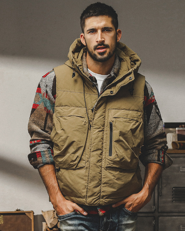 GorgeousBen 2024 American outdoor workwear down vest men wear antistatic graphene technology inside thickened men's down jacket。