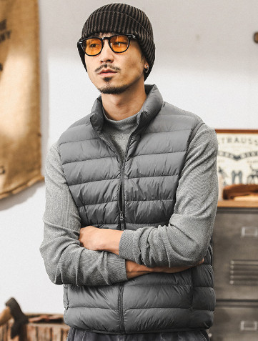 GorgeousBen White down light down jacket for men short outdoor warm portable inner waistcoat for men winter.