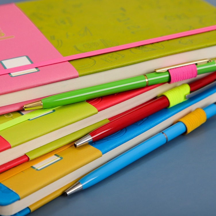 Debossed pattern PU notebooks with pen