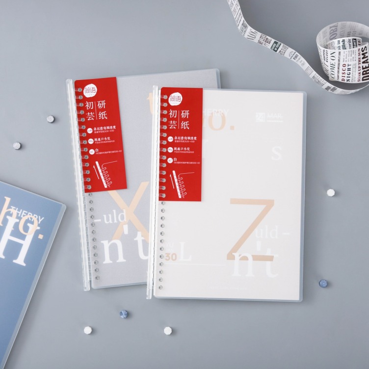 Loose Leaf Notebook with Plastic Ring Binder