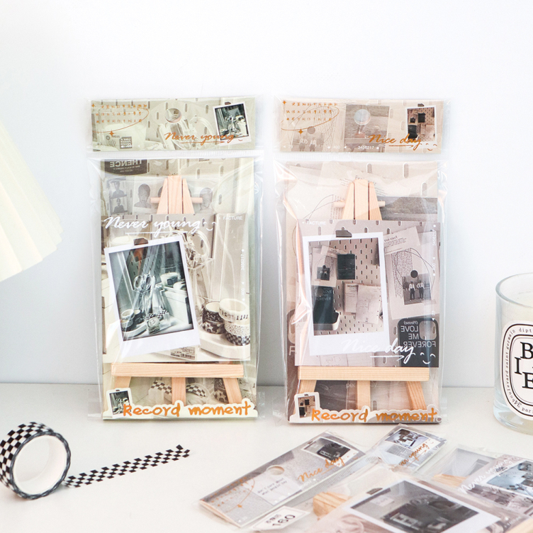 Memo Pad with Easel