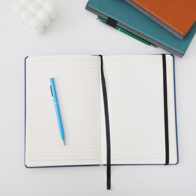 A5 PU Cover Notebook With Pen