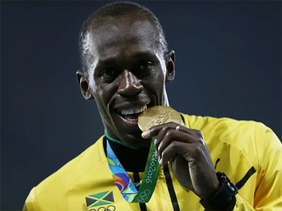 The difference between real gold MEDALS and imitation gold MEDALS