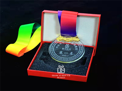 MEDALS customized product | crystal trophy without mould cost Glittering and translucent get rid of her, like nature itself.
