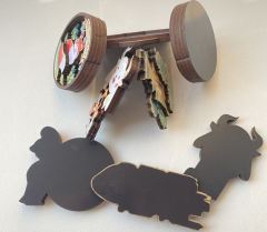 Wooden fridge magnet, can produce a variety of shapes and sizes of fridge magnet,give away some samples for free