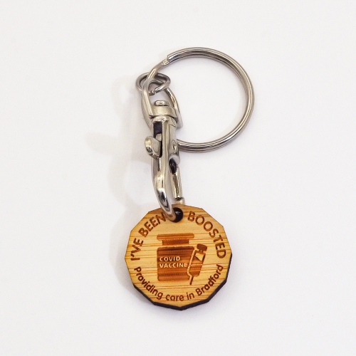 Wooden keychain, custom keychain can be given several extra free samples